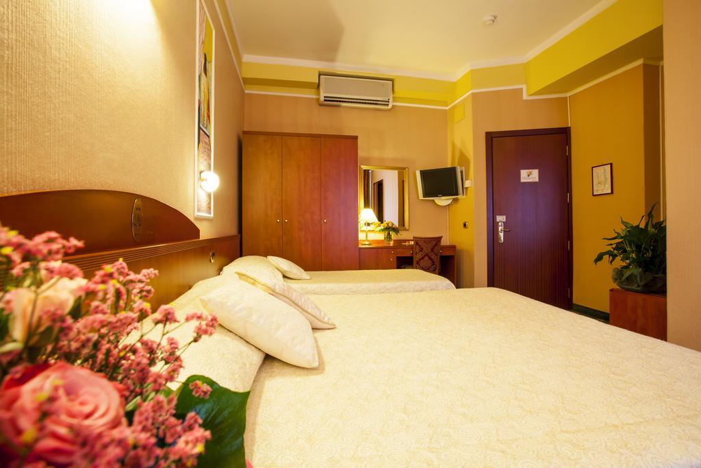 Hotel Puccini Montecatini Terme Exterior foto